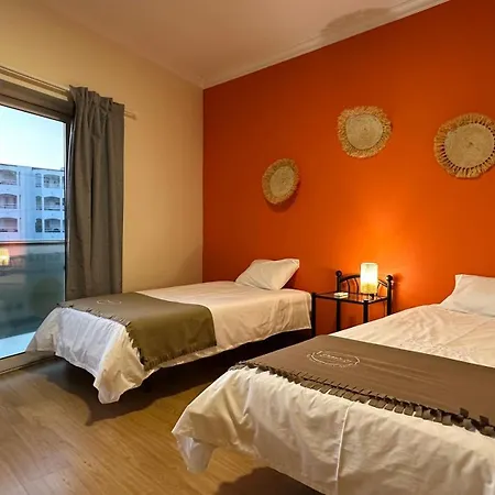 Lejlighed Oura Oasis F - Shared Pool - 6 Guests -