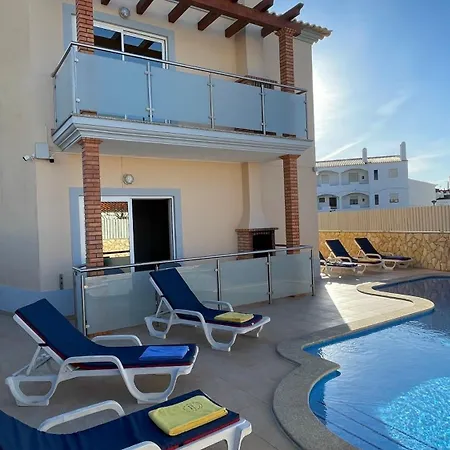 شقة Oura Oasis F - Shared Pool - 6 Guests - البوفيرا